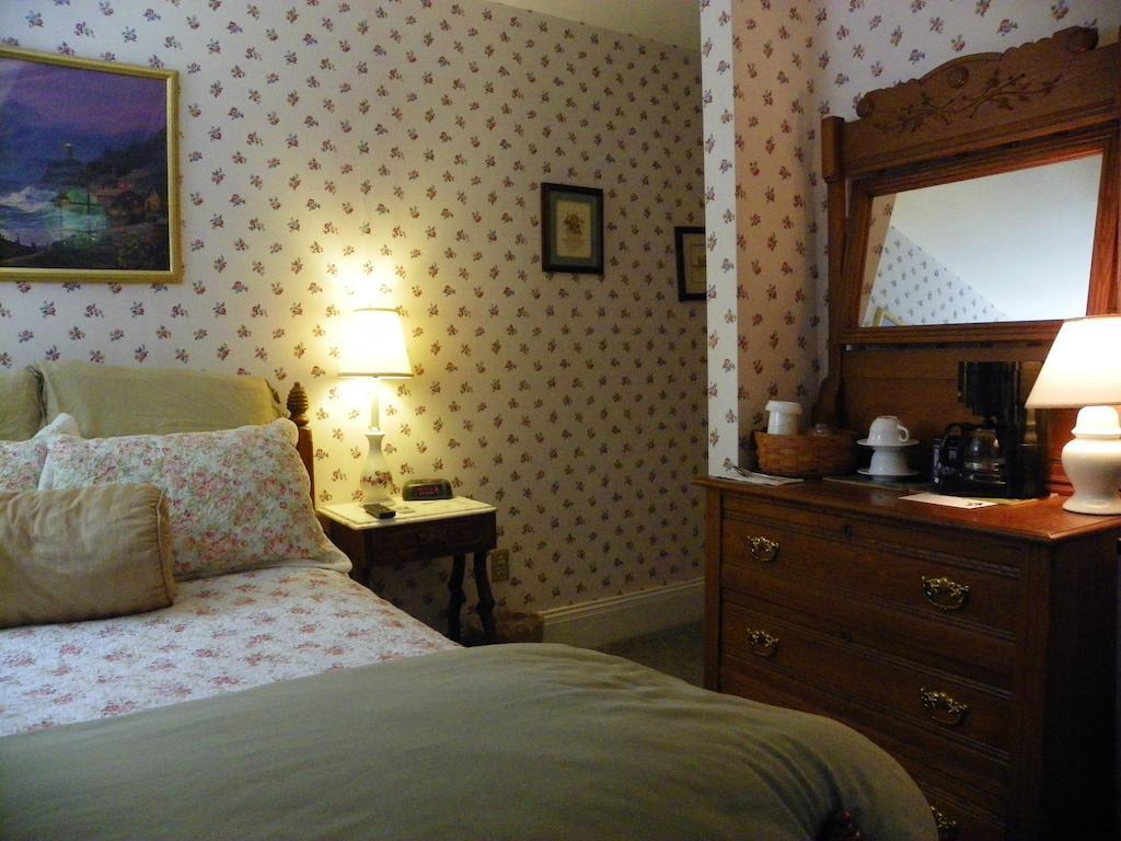 Homeport Historic Inn Searsport Szoba fotó